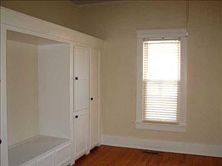 3rd image of 524 N Aydelotte Ave