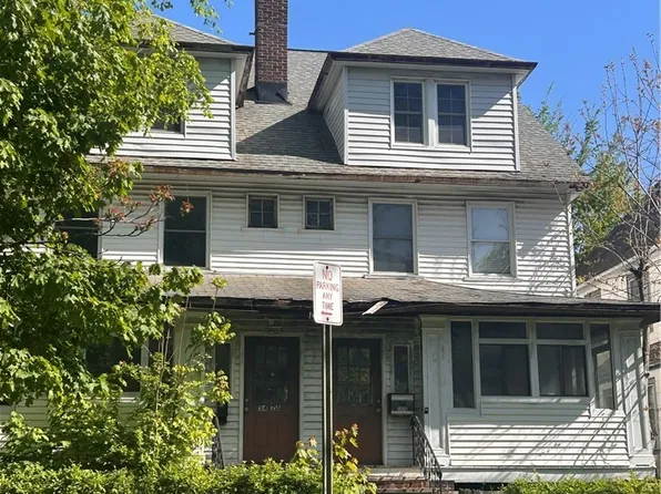 3426 Mapledale Ave, Cleveland, OH 44109