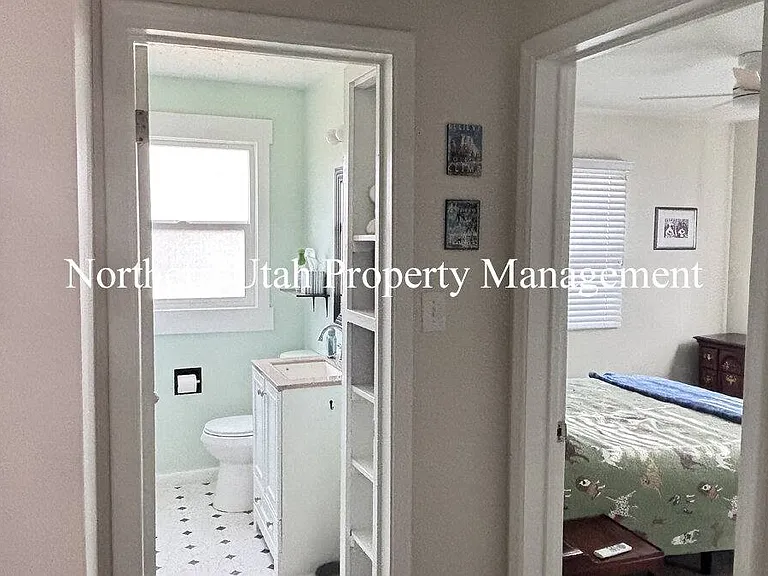 3088 Quincy Ave — Photo 7