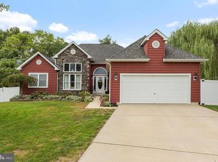 1 Misty Ct, Mount Royal, NJ 08061