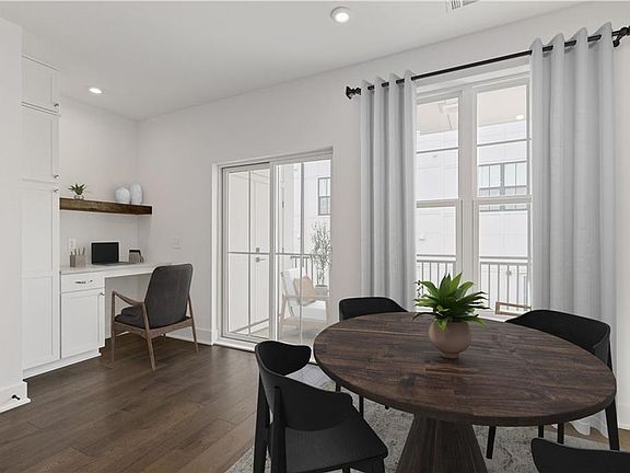 3rd image of 201 New St #3202