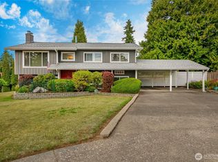 2820 E Crestline Dr, Bellingham, WA