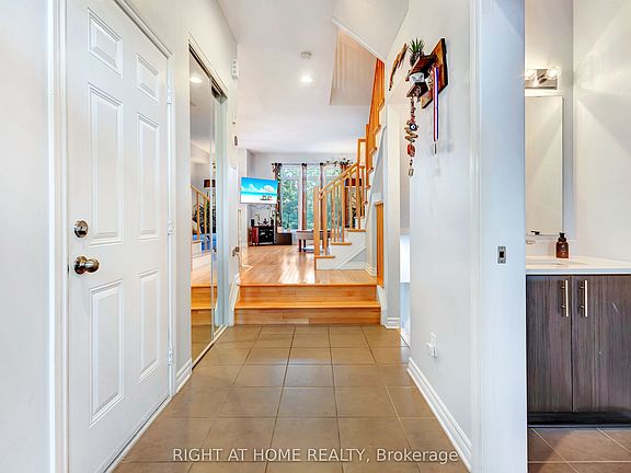 4th image of 356 Kingbrook Dr