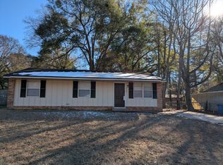 4700 Gardiner Dr, Columbus, GA 31907