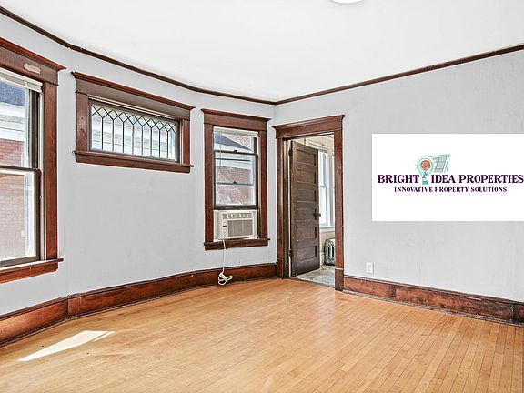 3rd image of 3028 Emerson Ave S #30289