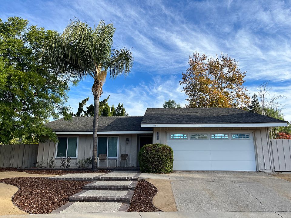 1st image of 2239 Willowpark Ct