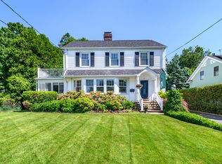 21 Buena Vista St, Stamford, CT 06907