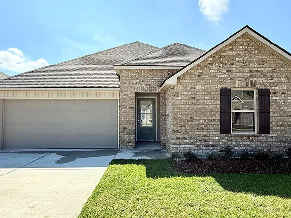 326 White Pine Dr, Lafayette, LA 70501