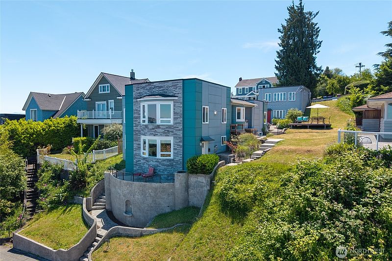 4th image of 2726 N 30th Street
