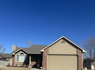 204 W Autumn Blaze St, Goddard, KS 67052
