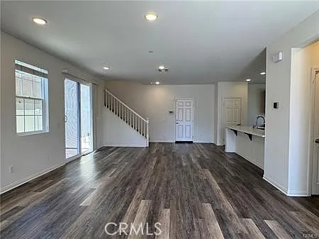 5945 Silveira St — Photo 3