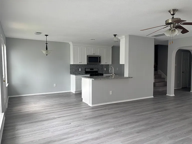13642 Rural Oak St — Photo 11
