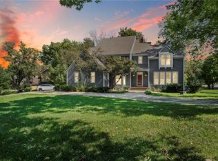 13009 Fontana St, Leawood, KS 66209