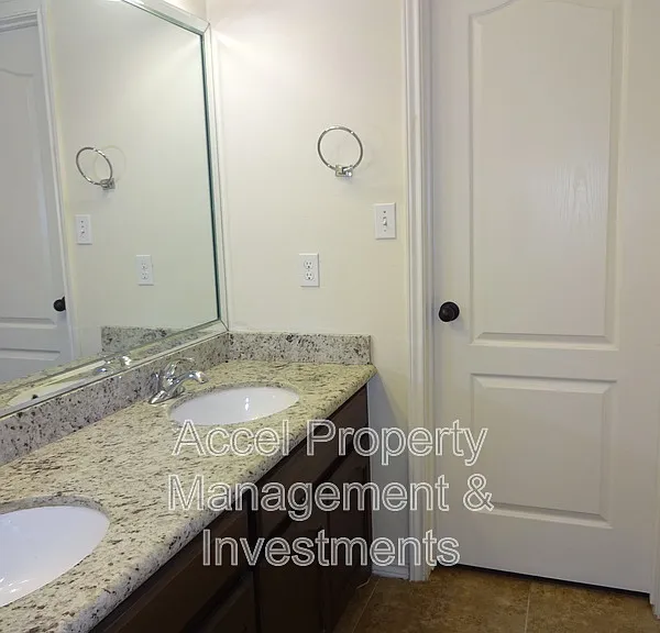 1906 Butkus Dr — Photo 12