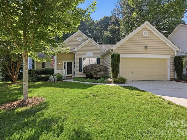 16904 Taft Ct, Huntersville, NC 28078