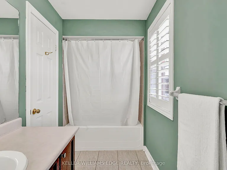 91 Young Cres — Photo 27