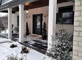 218 Smiths Rd, Mitchell, IN 47446