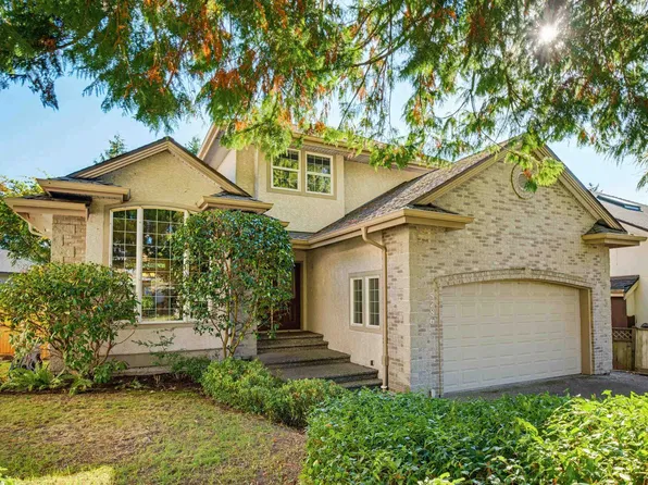 5786 169th St, Surrey, BC V3S 8P2