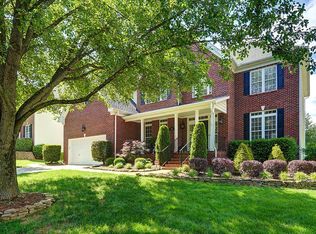11813 Farnborough Rd, Huntersville, NC 28078
