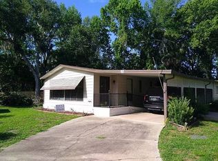 125 Hibiscus Dr, Leesburg, FL 34788