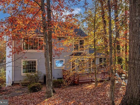 5th image of 2210 Aquia Dr