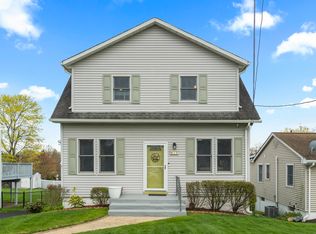 18 Lawncrest Rd, West Haven, CT 06516