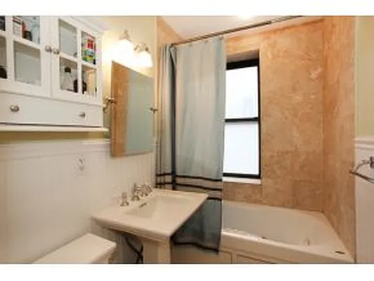 Sold by Keller Williams Realty Empire | media 2