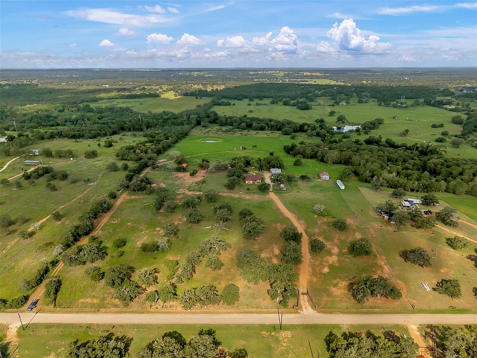 1st image of 1080 League Line Rd