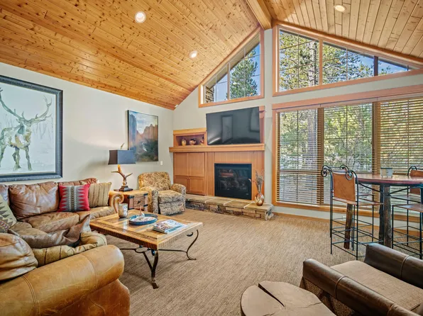 57163 Fremont Dr, Sunriver, OR 97707