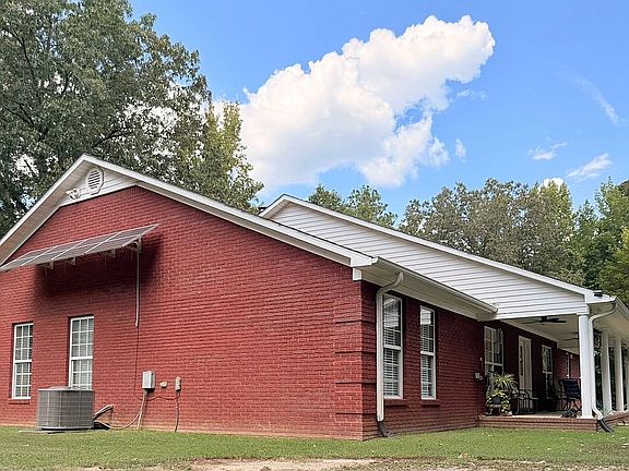 4th image of 197 Adkins Ln