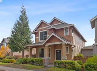 10552 NE Gateway St, Hillsboro, OR 97006