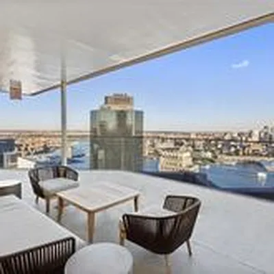 Rented by Compass | media 13