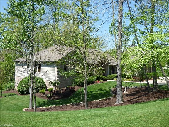 2nd image of 4128 Williamsburg Ct