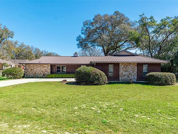 2nd image of 2055 SE 50th Ter