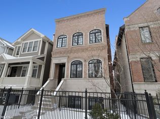 3926 N Marshfield Ave, Chicago, IL 60613