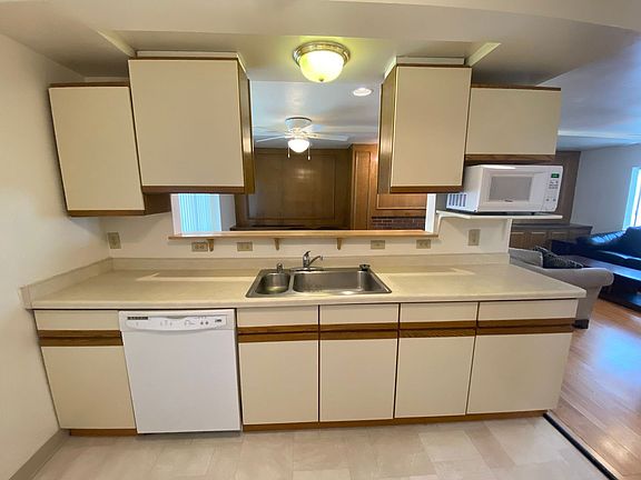 4th image of 240 Langdon St APT 101
