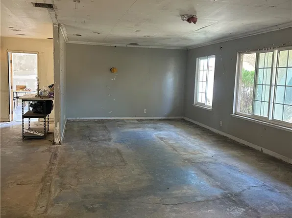 13226 Quapaw Rd, Apple Valley, CA 92308