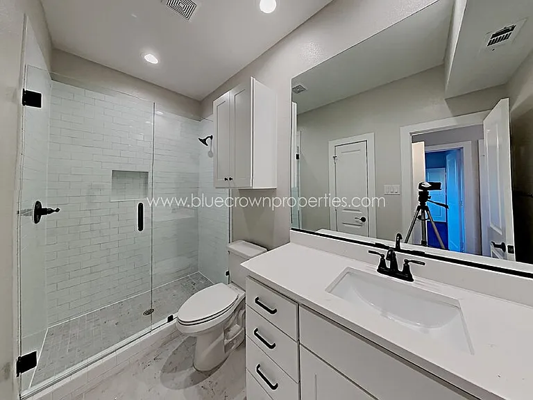 10738 Park Village Pl #B — Photo 9