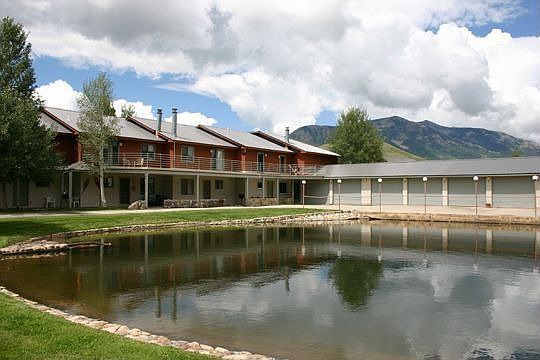 Cement Creek Condominiums