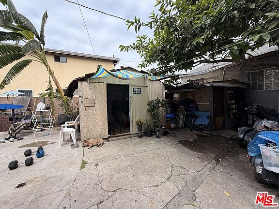 5th image of 1032 N Ridgewood Pl