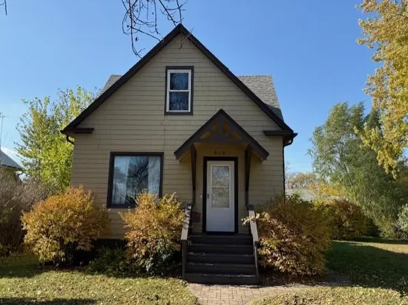 315 11th St N, Breckenridge, MN 56520