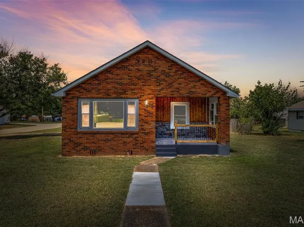 801 E Chestnut St, Desloge, MO 63601