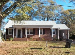304 W Abbey St, Westminster, SC 29693