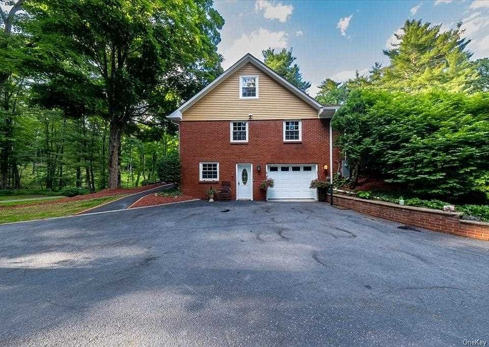 135 Main St, Lake Katrine, NY 12449 MLS 409434 Zillow