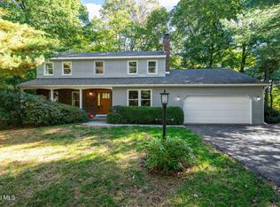 13 Davis Pl, Latham, NY 12110