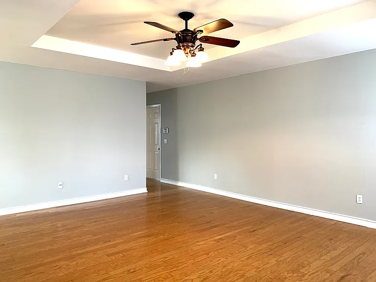 3008 Levi Ln — Photo 5
