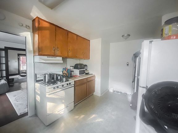 5th image of 708 N Chauncey Ave #A