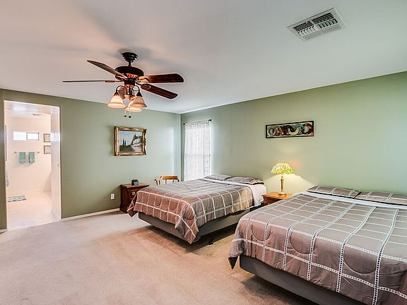 3rd image of 1269 W Pinkley Ave