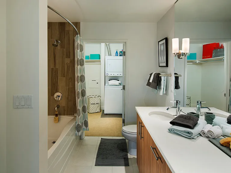The Residences at Fillmore Plaza — Photo 15