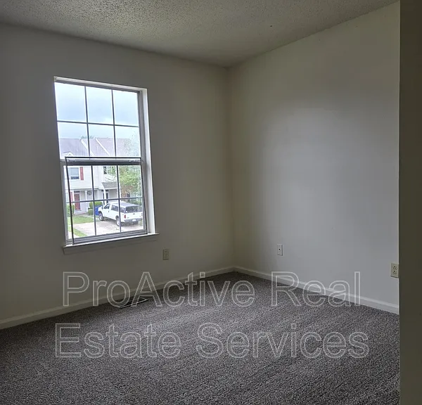 843 Old Clubhouse Rd — Photo 6